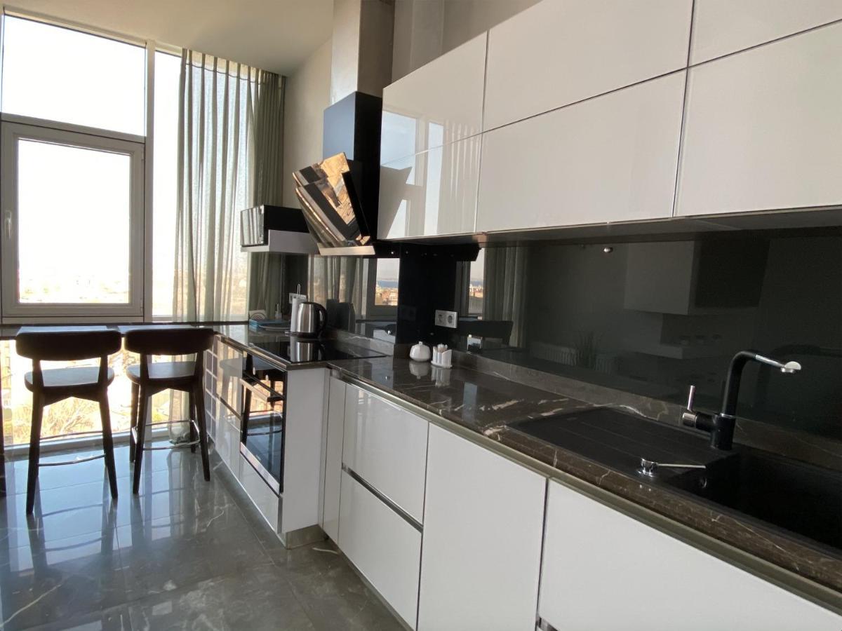 "Pearl 17" Sea View Elite Apartments In Historical Centre Of Odessa المظهر الخارجي الصورة